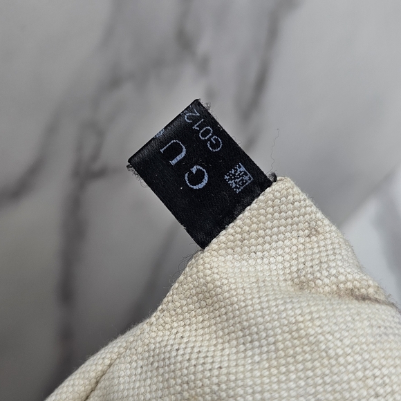 GUCCI Vintage Bella Canvas Hobo Bag With Leather Trim & Braided Strap - Picture 15 of 16